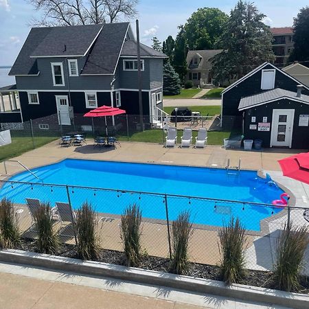 Double Room Lake City Εξωτερικό φωτογραφία